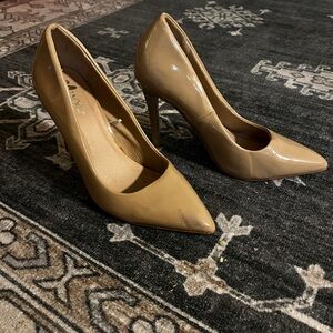 Mixx Shuz Glossy Beige Heels